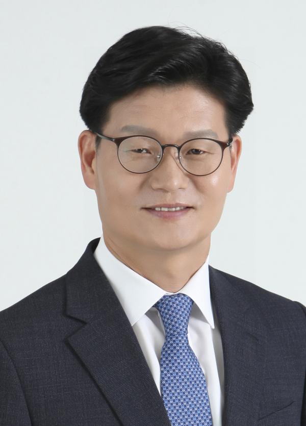 정*섭 이미지
