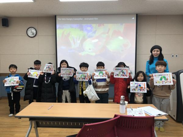 영동도서관 이미지