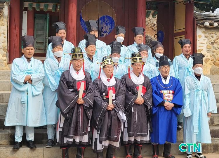 CTN - 확실하고 진실된 뉴스!-서산시, 부성사 최치원 선생 춘계제향  서산시, 부성사 최치원 선생 춘계제향 